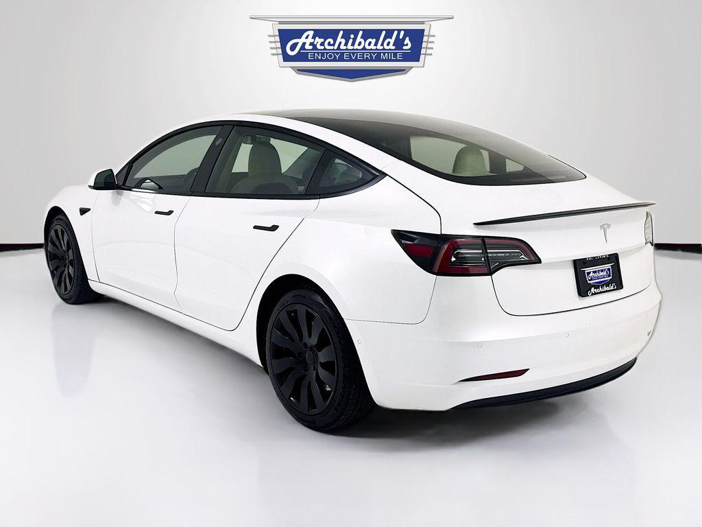 used 2021 Tesla Model 3 car, priced at $23,000