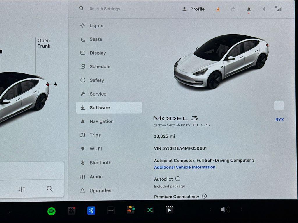 used 2021 Tesla Model 3 car, priced at $23,000