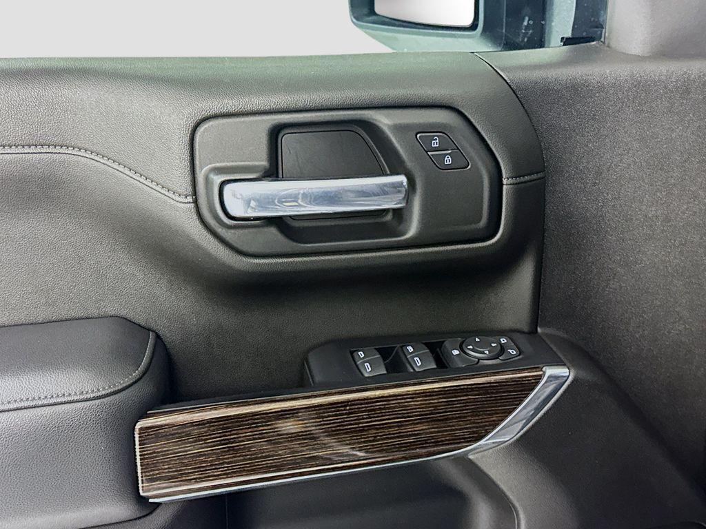 used 2021 GMC Sierra 1500 car, priced at $32,745