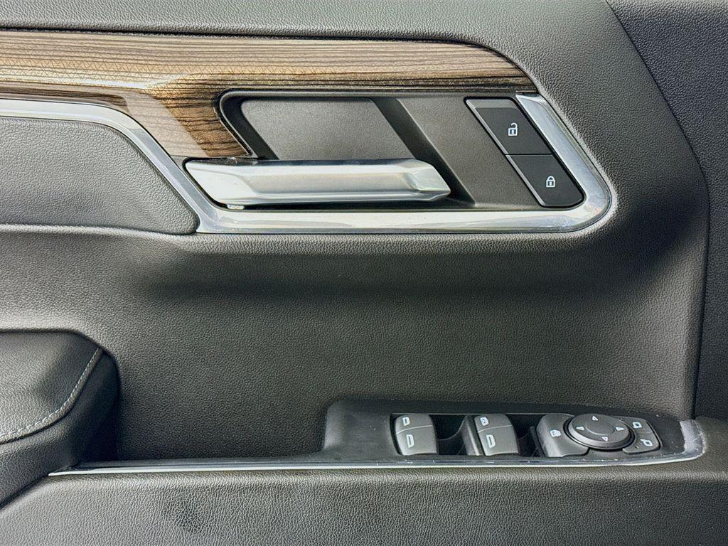 used 2024 Chevrolet Silverado 1500 car, priced at $46,923