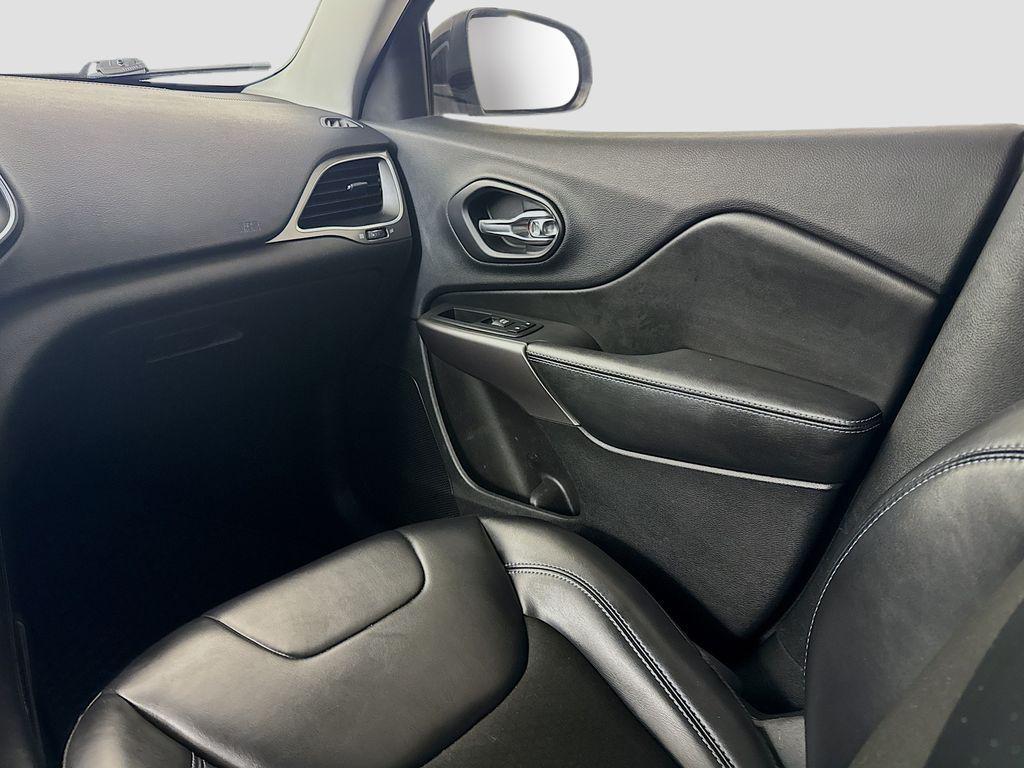 used 2019 Jeep Cherokee car, priced at $14,970