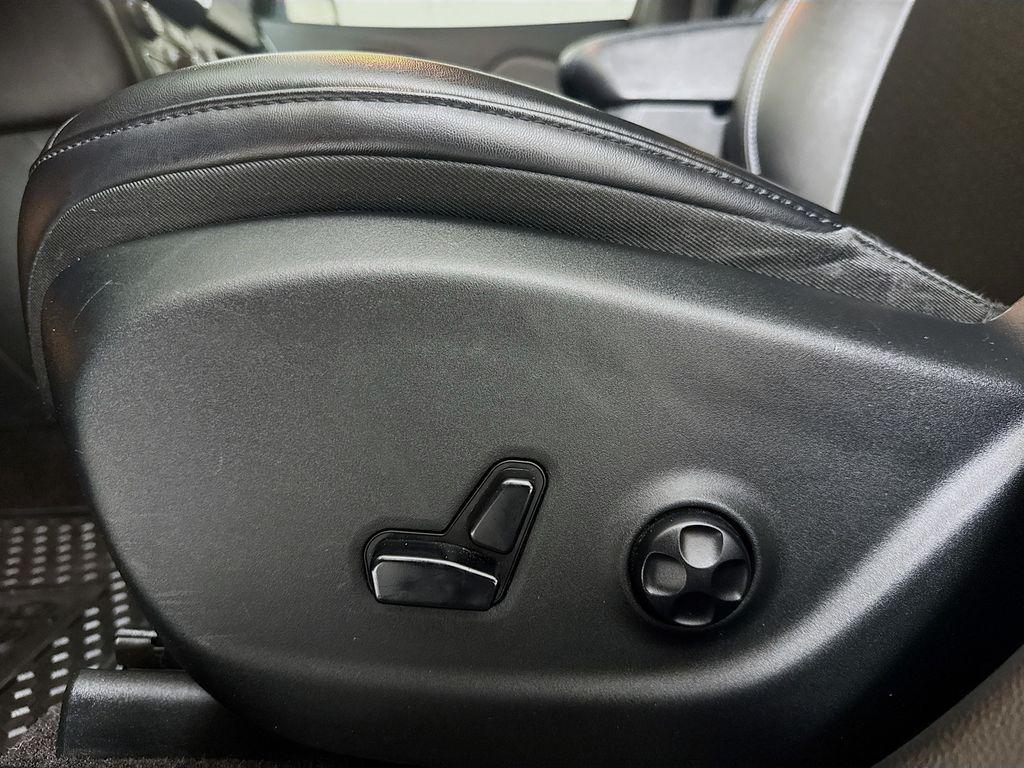 used 2019 Jeep Cherokee car, priced at $14,970