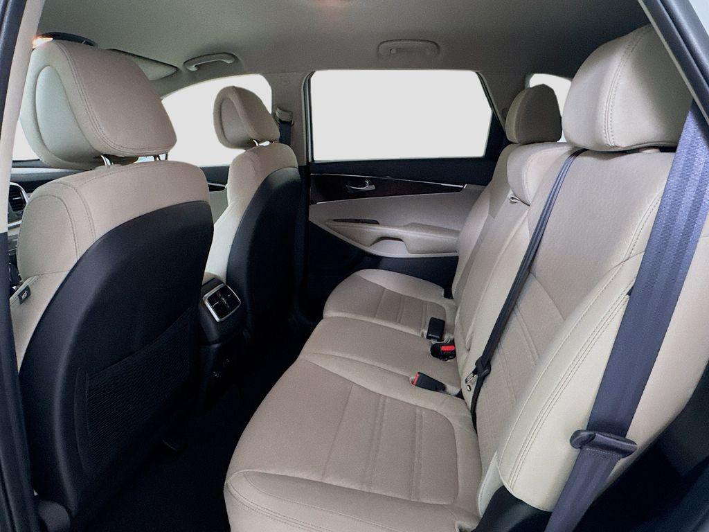 used 2016 Kia Sorento car, priced at $14,187