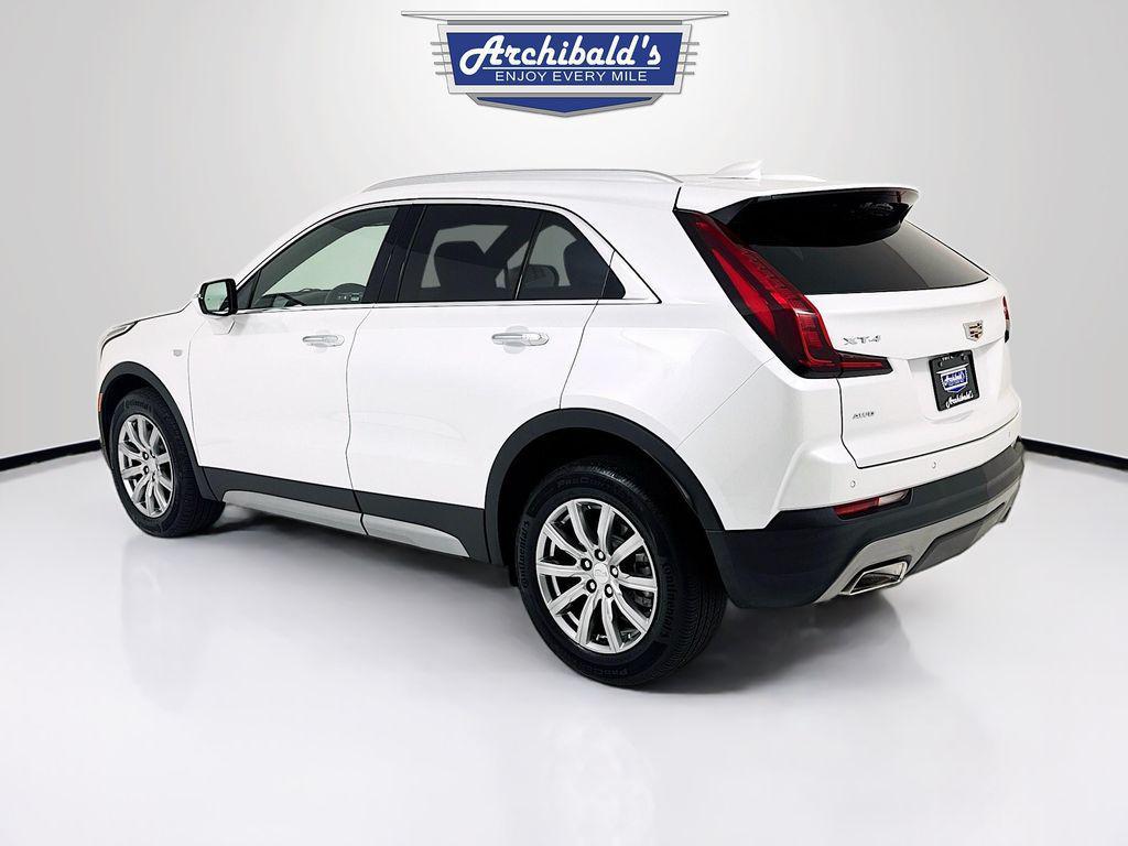 used 2023 Cadillac XT4 car, priced at $30,000