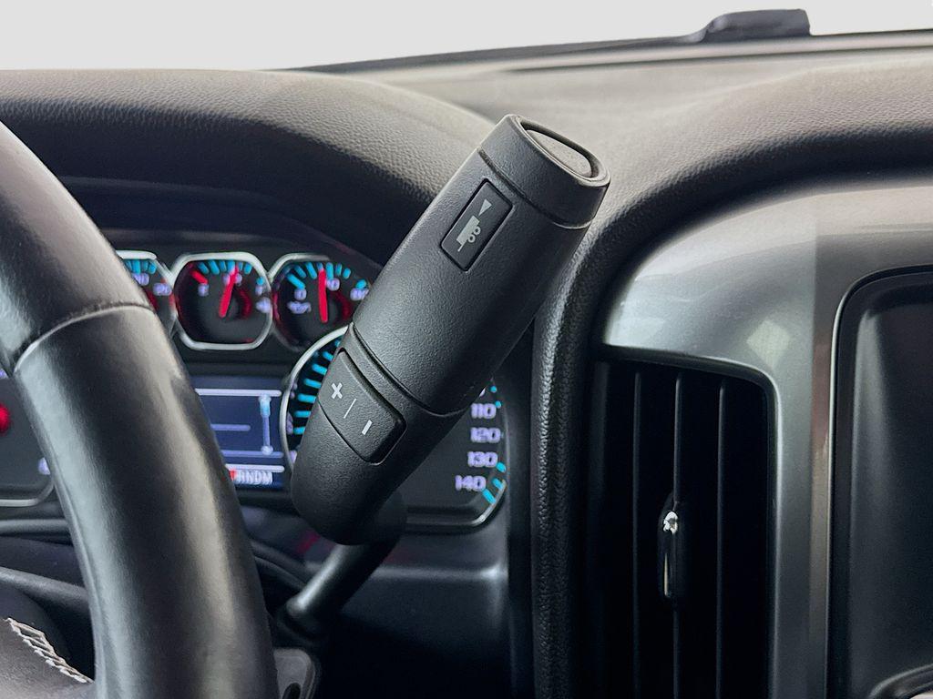 used 2015 Chevrolet Silverado 1500 car, priced at $20,606