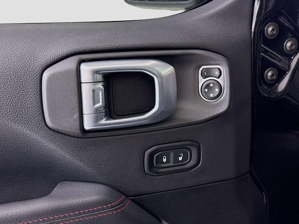 used 2022 Jeep Wrangler Unlimited car, priced at $37,549