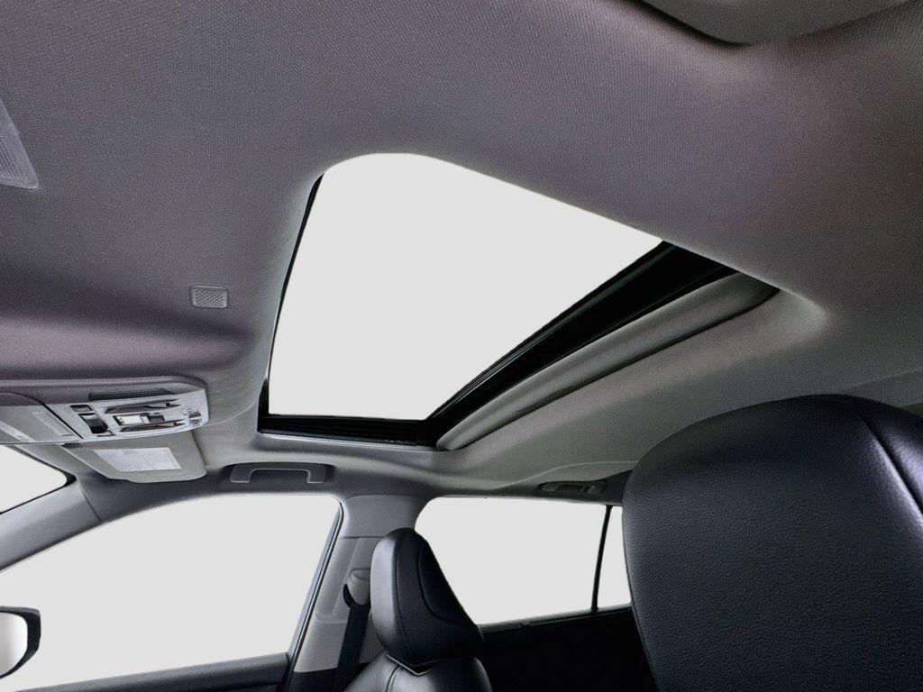 used 2022 Toyota Highlander car, priced at $37,080