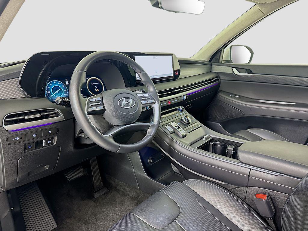 used 2025 Hyundai Palisade car, priced at $42,748