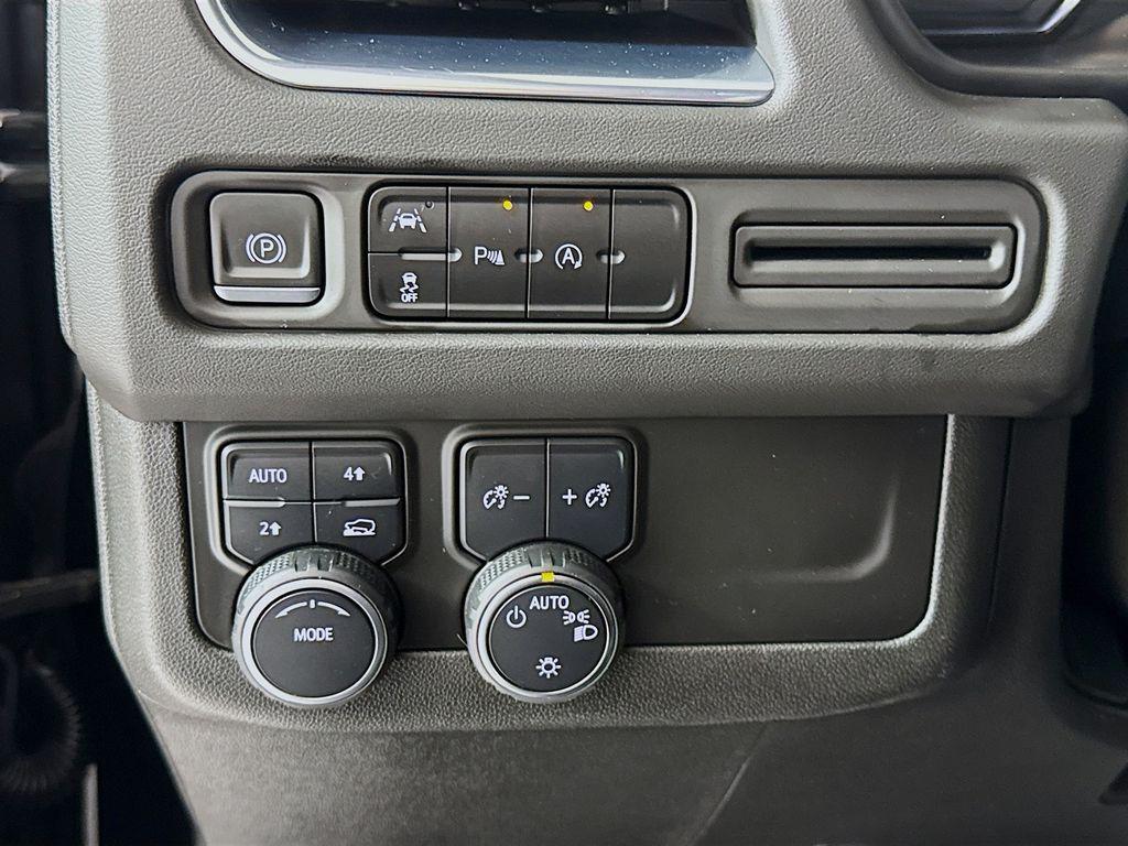 used 2023 Chevrolet Tahoe car, priced at $42,604