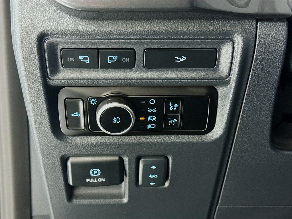 used 2023 Ford F-150 car, priced at $40,343