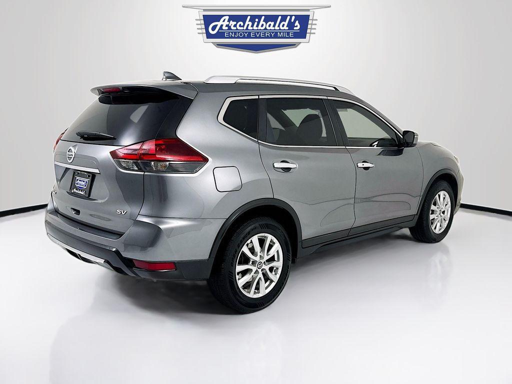 used 2018 Nissan Rogue car, priced at $13,737