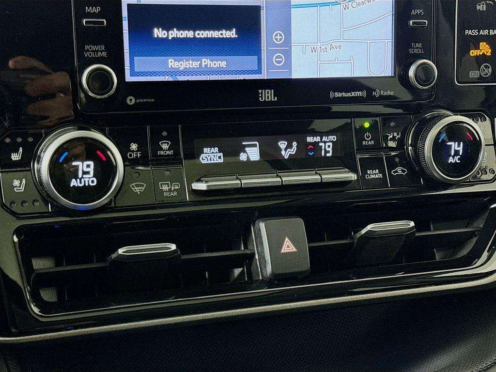 used 2020 Toyota Highlander car, priced at $22,952