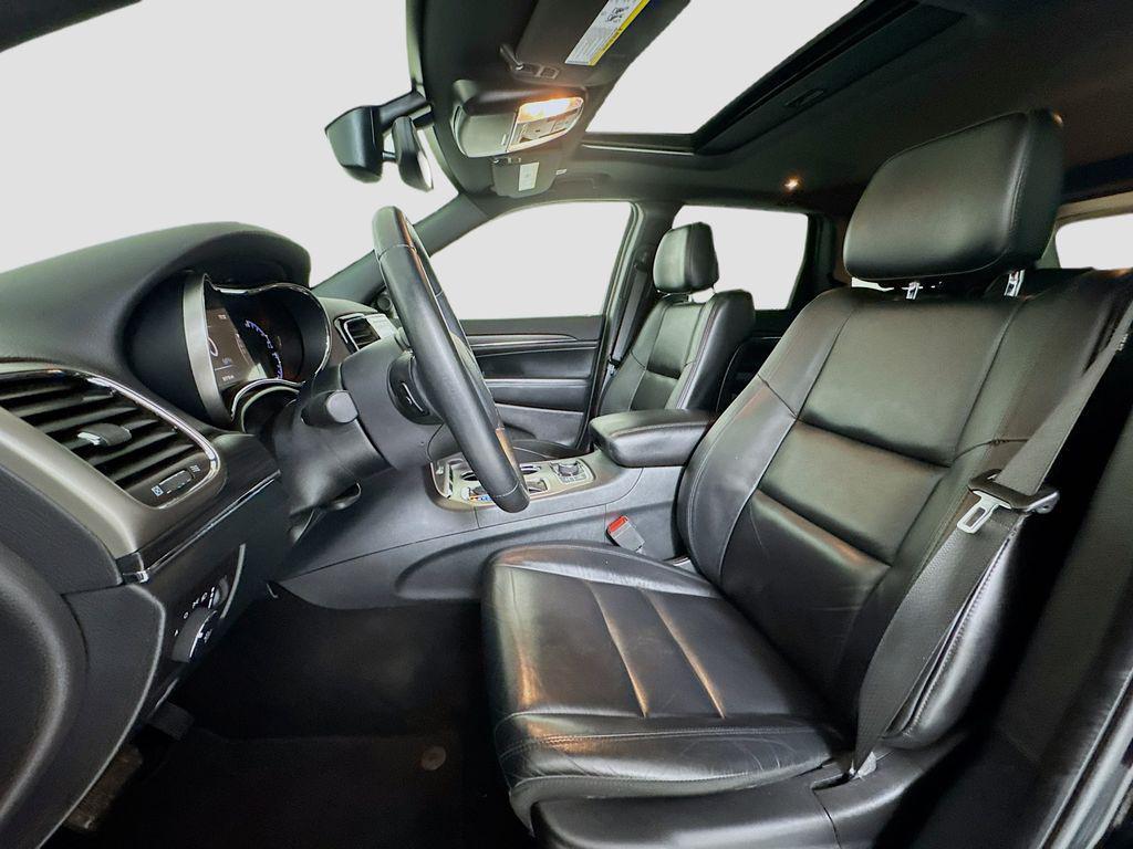 used 2020 Jeep Grand Cherokee car, priced at $20,385