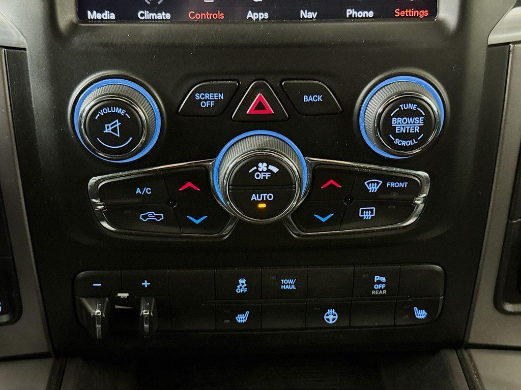 used 2021 Ram 1500 Classic car, priced at $27,991