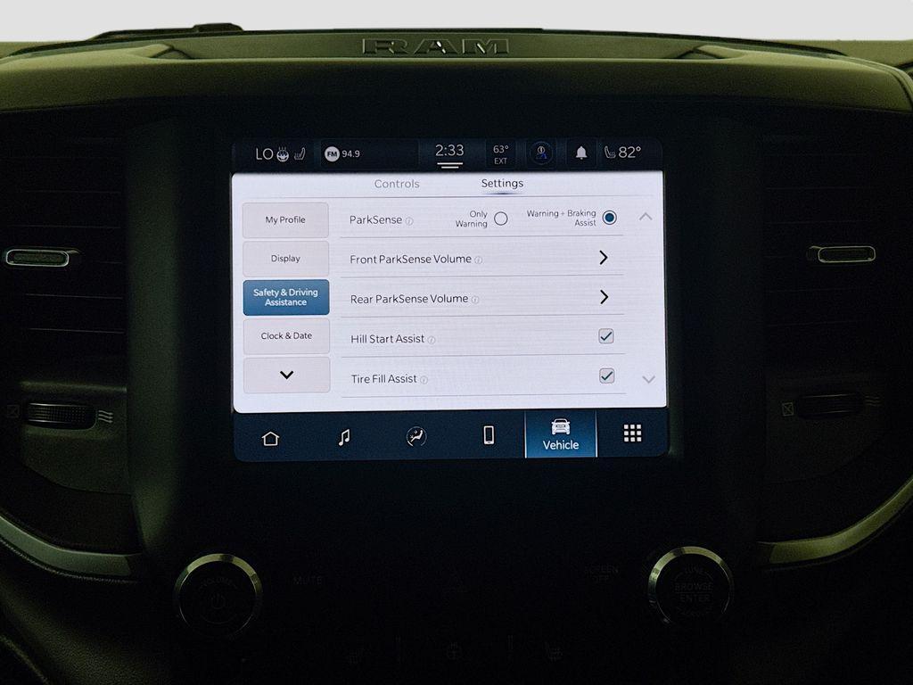 used 2022 Ram 1500 car, priced at $32,000