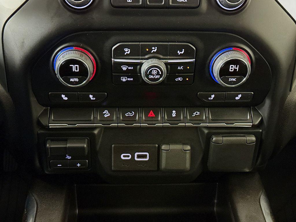 used 2022 Chevrolet Silverado 1500 Limited car, priced at $38,318