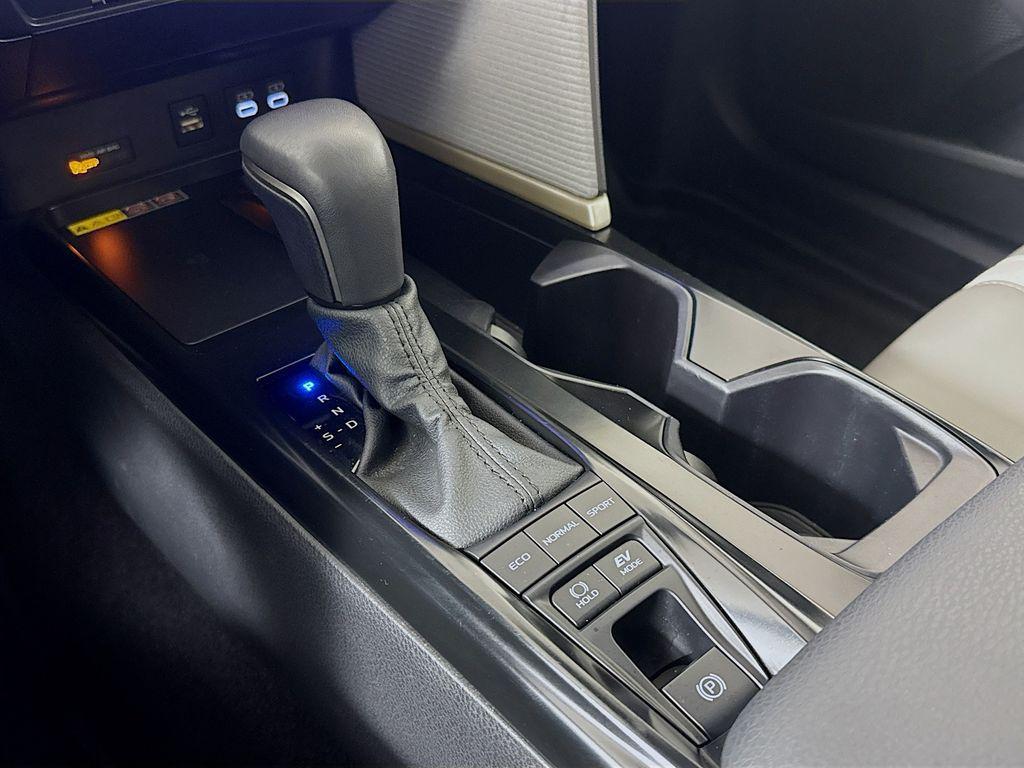 used 2025 Toyota Camry car, priced at $30,937