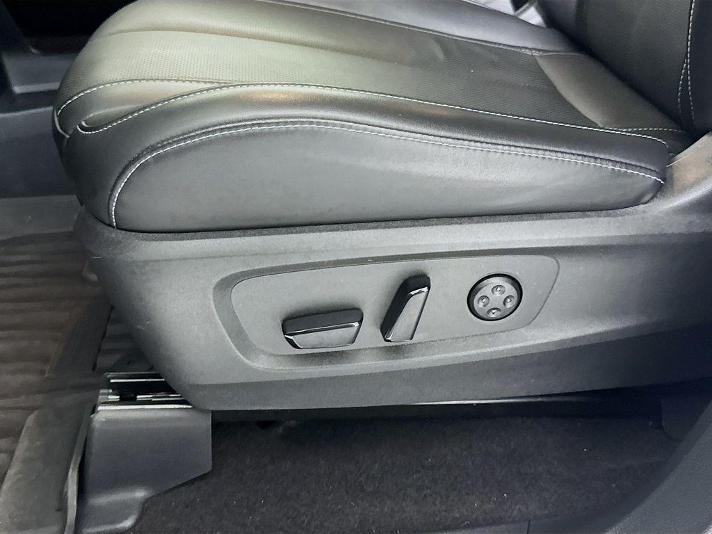 used 2023 INFINITI QX60 car, priced at $38,354