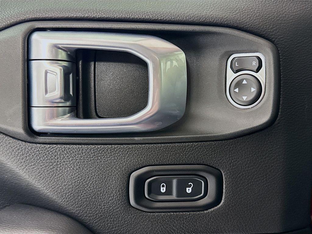 used 2021 Jeep Wrangler Unlimited car, priced at $32,139