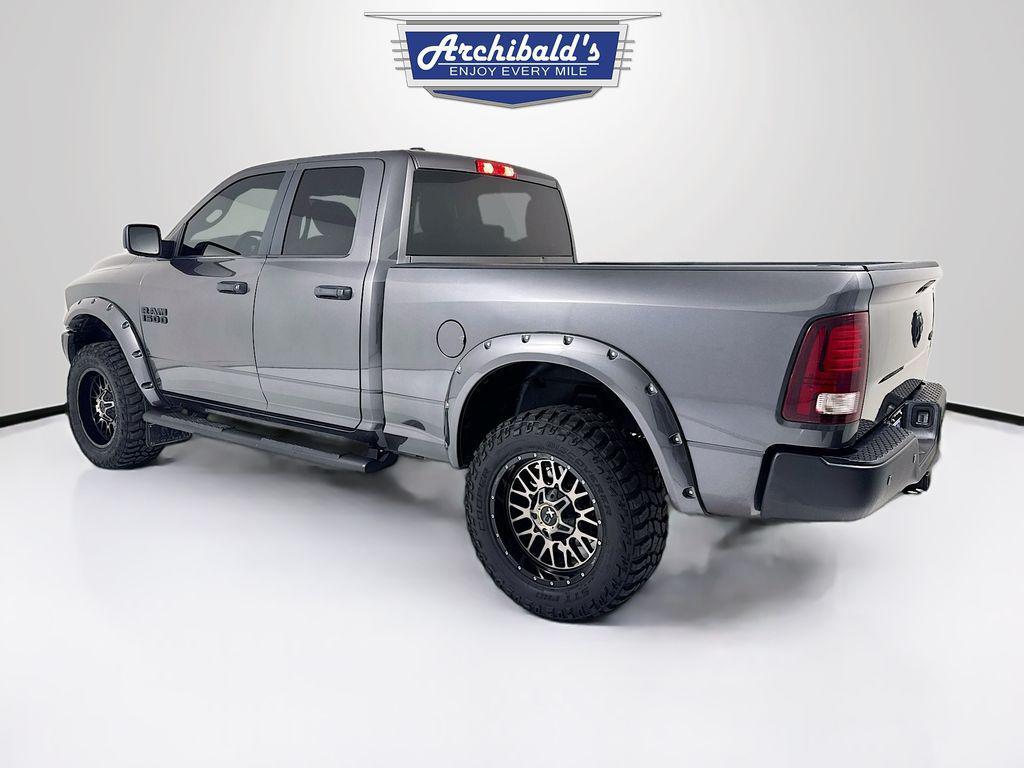 used 2022 Ram 1500 Classic car, priced at $27,458