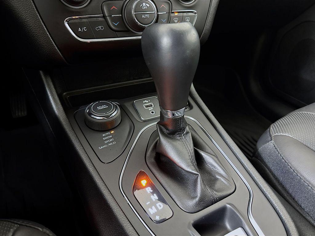 used 2021 Jeep Cherokee car, priced at $20,481