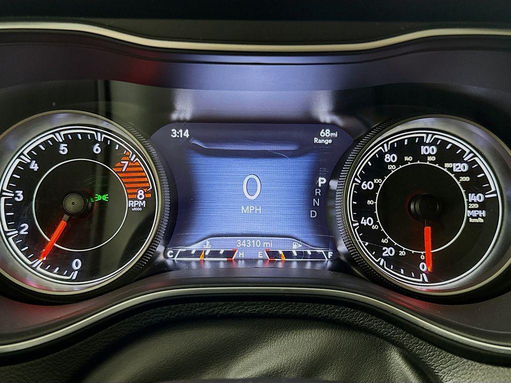 used 2020 Jeep Cherokee car