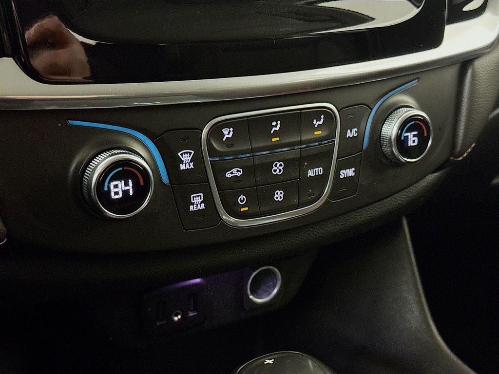 used 2020 Chevrolet Traverse car, priced at $19,800