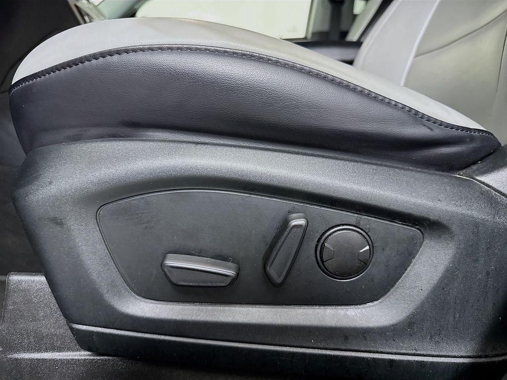 used 2021 Ford Explorer car, priced at $25,989