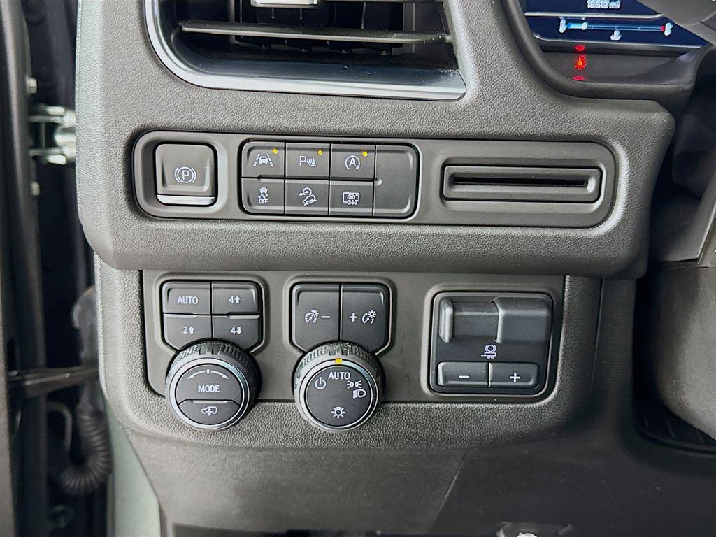 used 2024 Chevrolet Suburban car, priced at $68,991