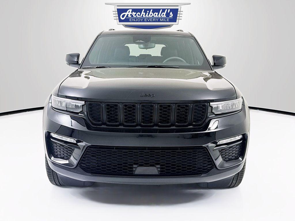 used 2024 Jeep Grand Cherokee car, priced at $38,066