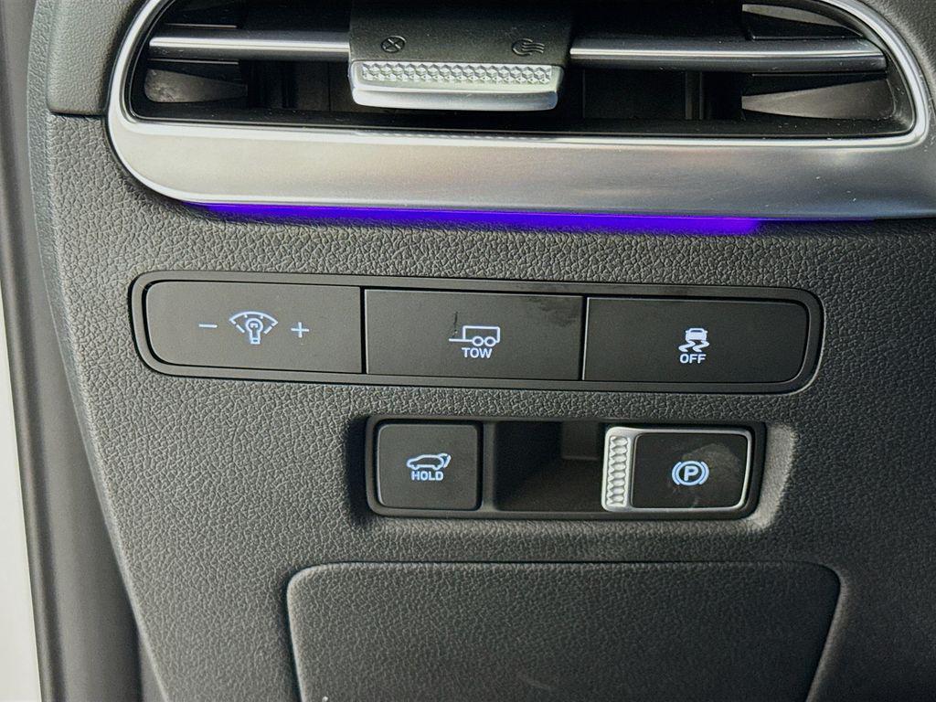 used 2024 Hyundai Palisade car, priced at $43,052