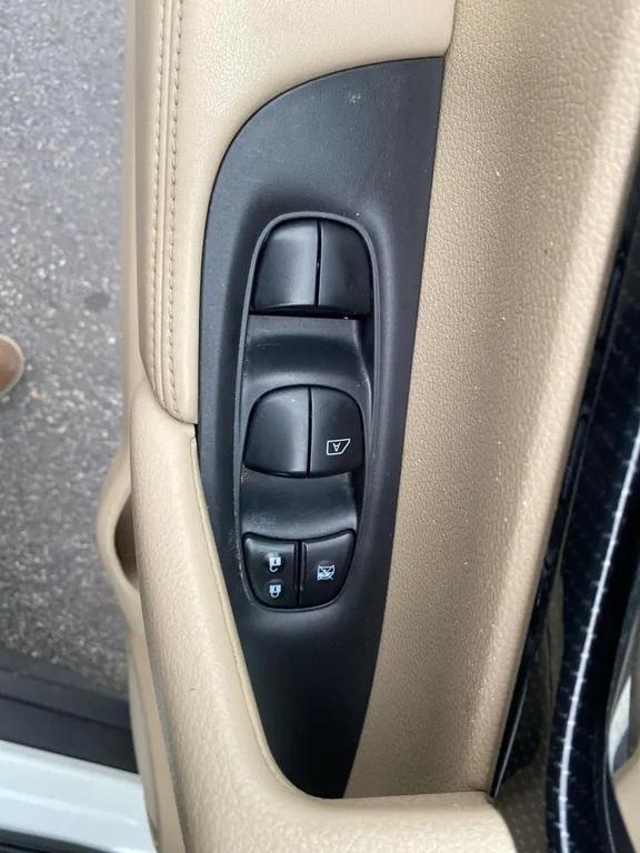 used 2019 Nissan Rogue car, priced at $18,750