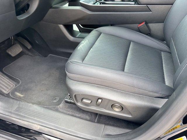 new 2025 Chevrolet Equinox car, priced at $32,017