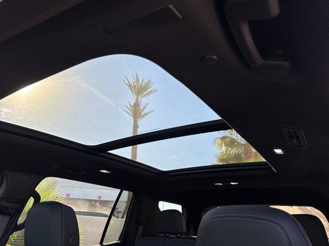 new 2026 Chevrolet Traverse car, priced at $57,707