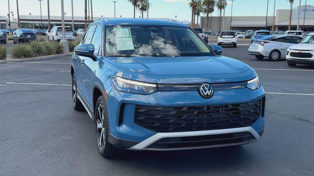 used 2025 Volkswagen Tiguan car, priced at $30,988