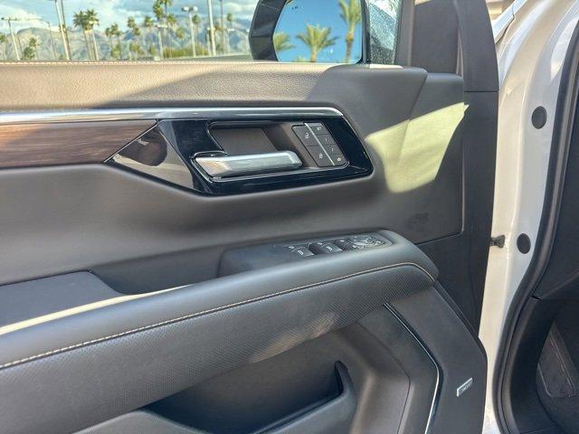 new 2025 Chevrolet Suburban car, priced at $75,891