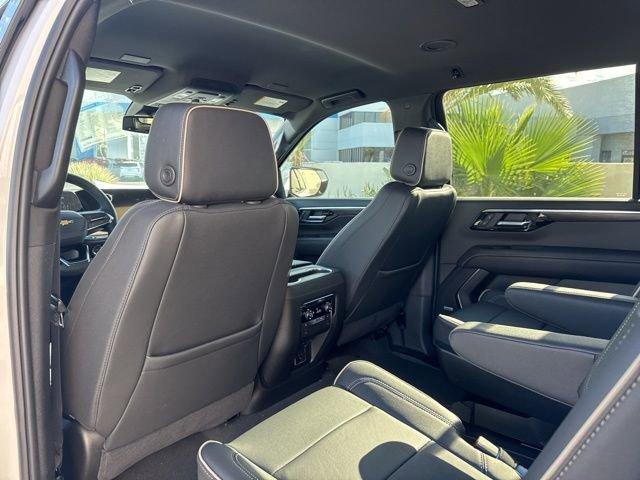 new 2025 Chevrolet Suburban car, priced at $76,094