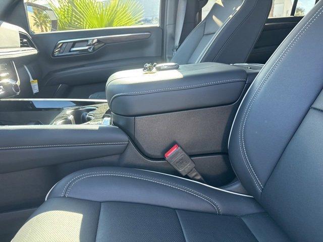 new 2025 Chevrolet Suburban car, priced at $75,891