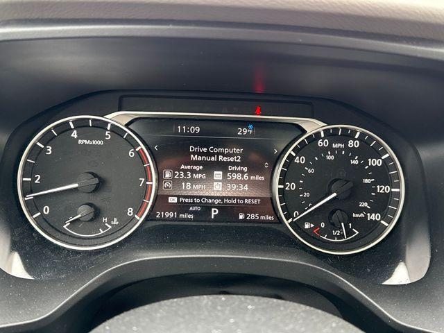 used 2021 Nissan Rogue car, priced at $23,989