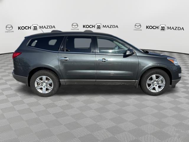 used 2010 Chevrolet Traverse car, priced at $5,200