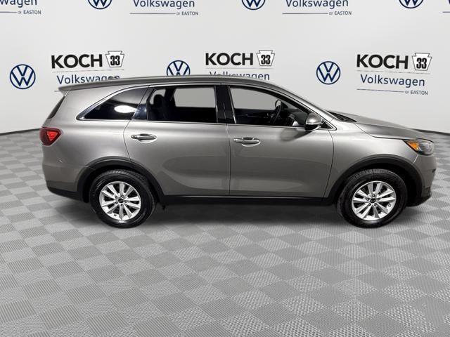 used 2019 Kia Sorento car, priced at $11,257
