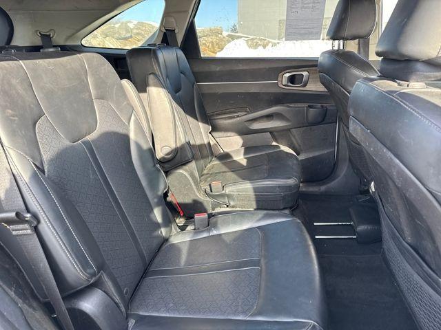 used 2022 Kia Sorento car, priced at $26,255