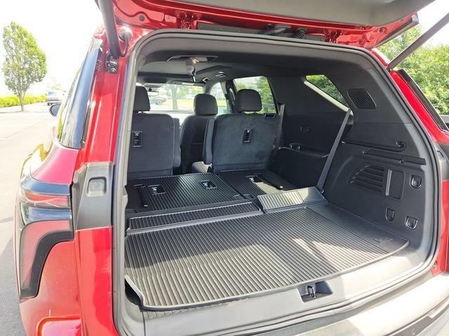 used 2026 Chevrolet Traverse car, priced at $46,283