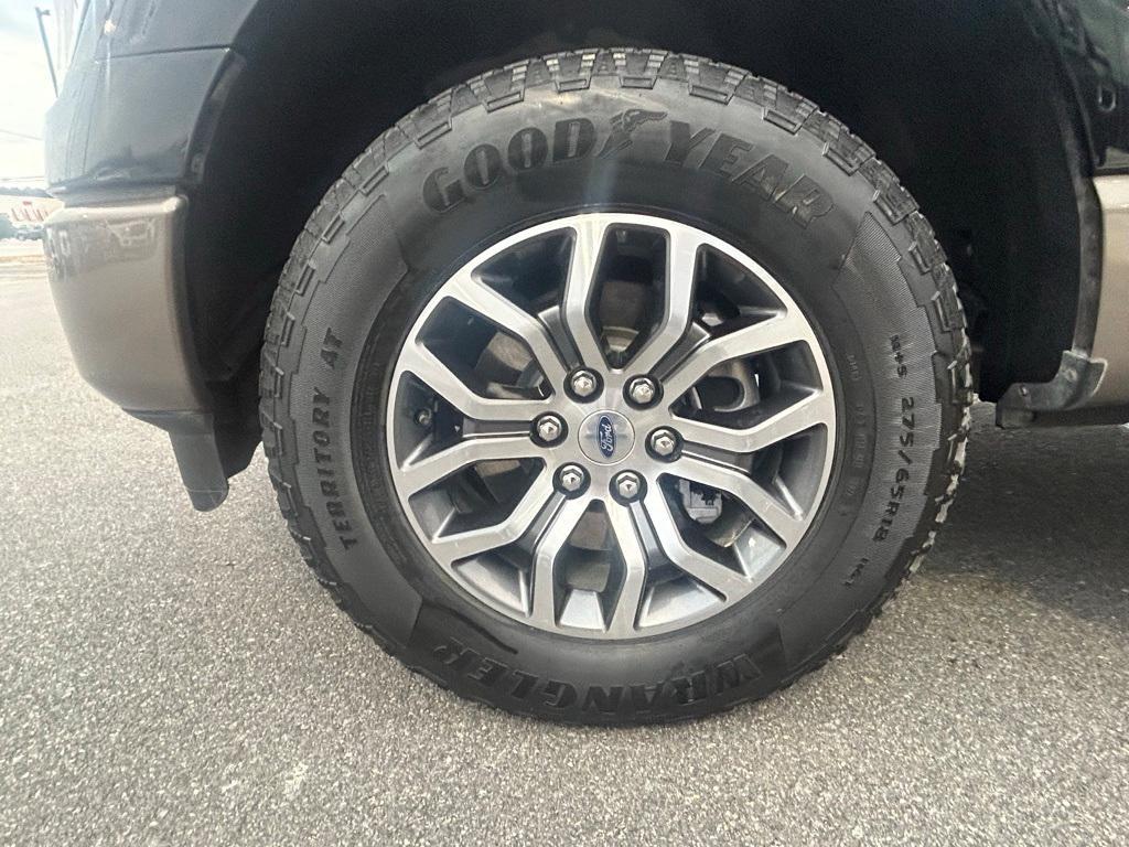 used 2021 Ford F-150 car, priced at $36,432