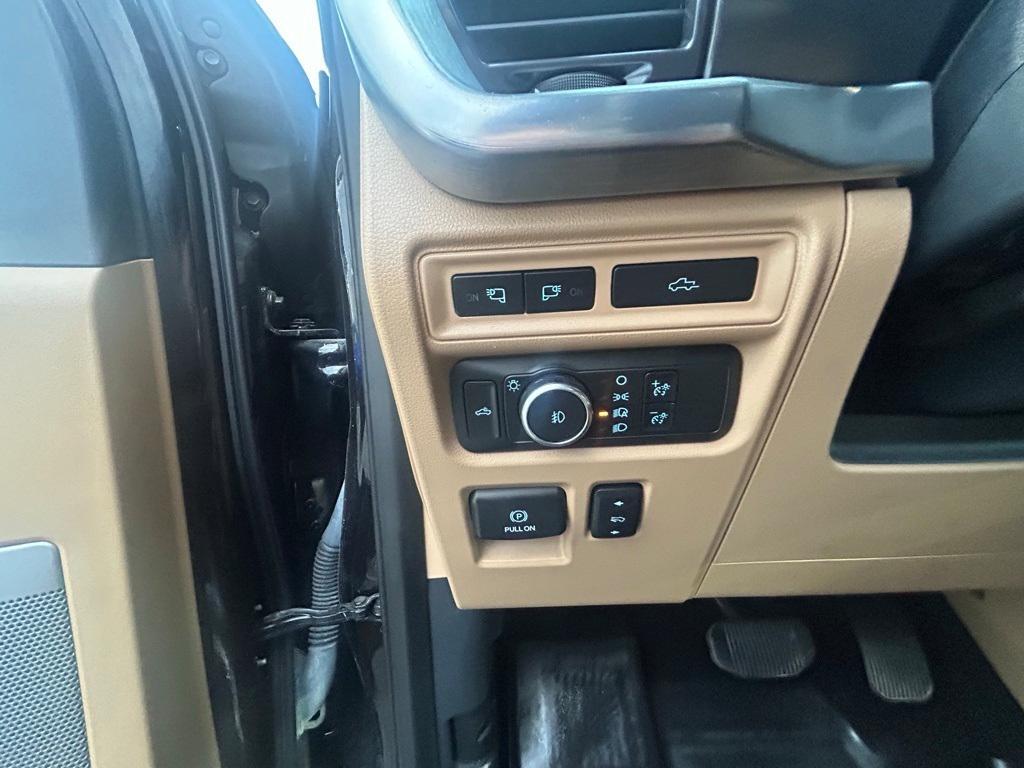 used 2021 Ford F-150 car, priced at $36,432