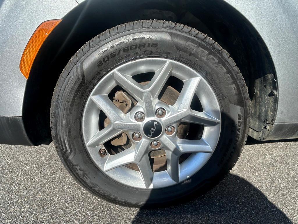 used 2024 Kia Soul car, priced at $14,346