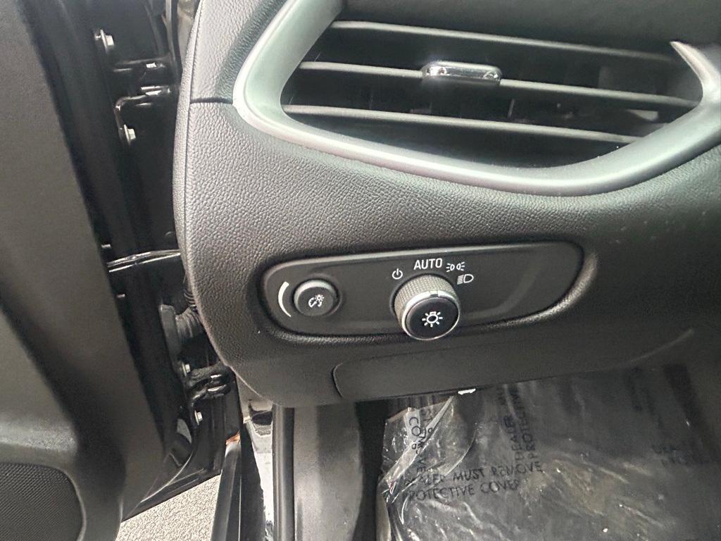 used 2022 Chevrolet Malibu car, priced at $15,715