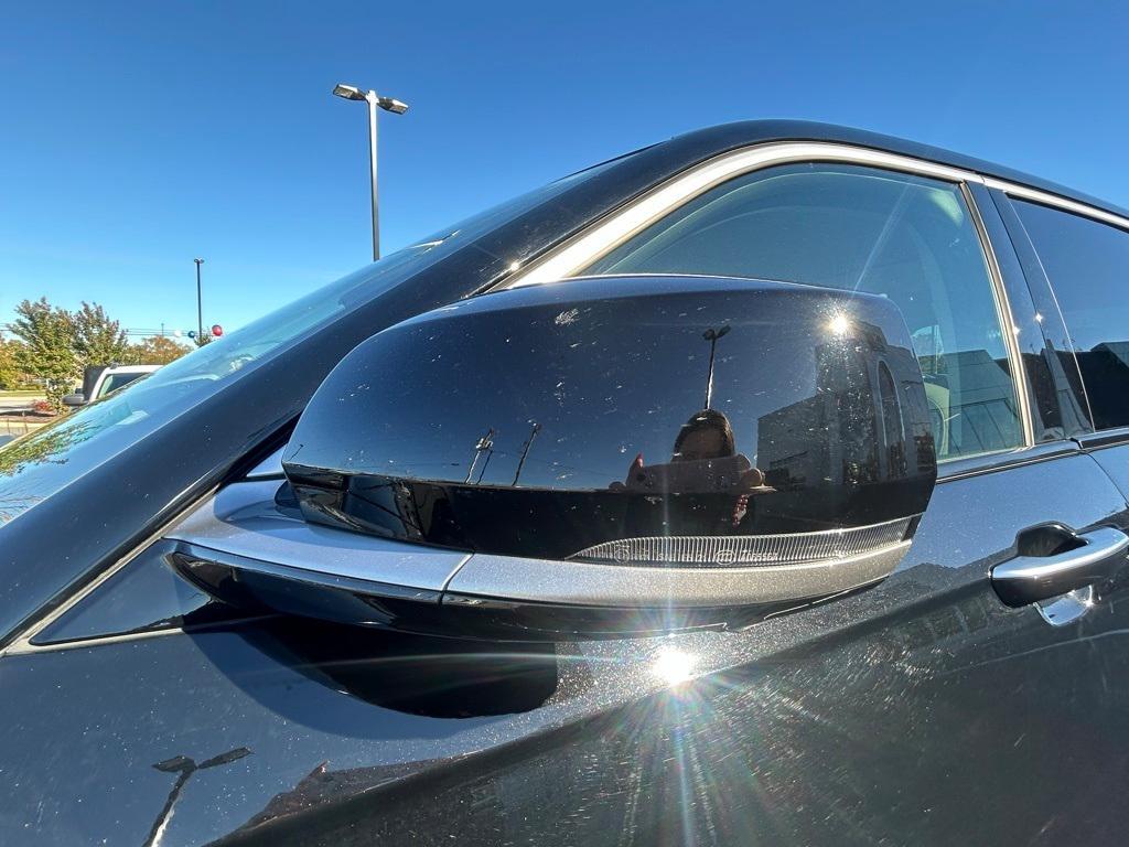 used 2023 Jeep Grand Cherokee car, priced at $39,997