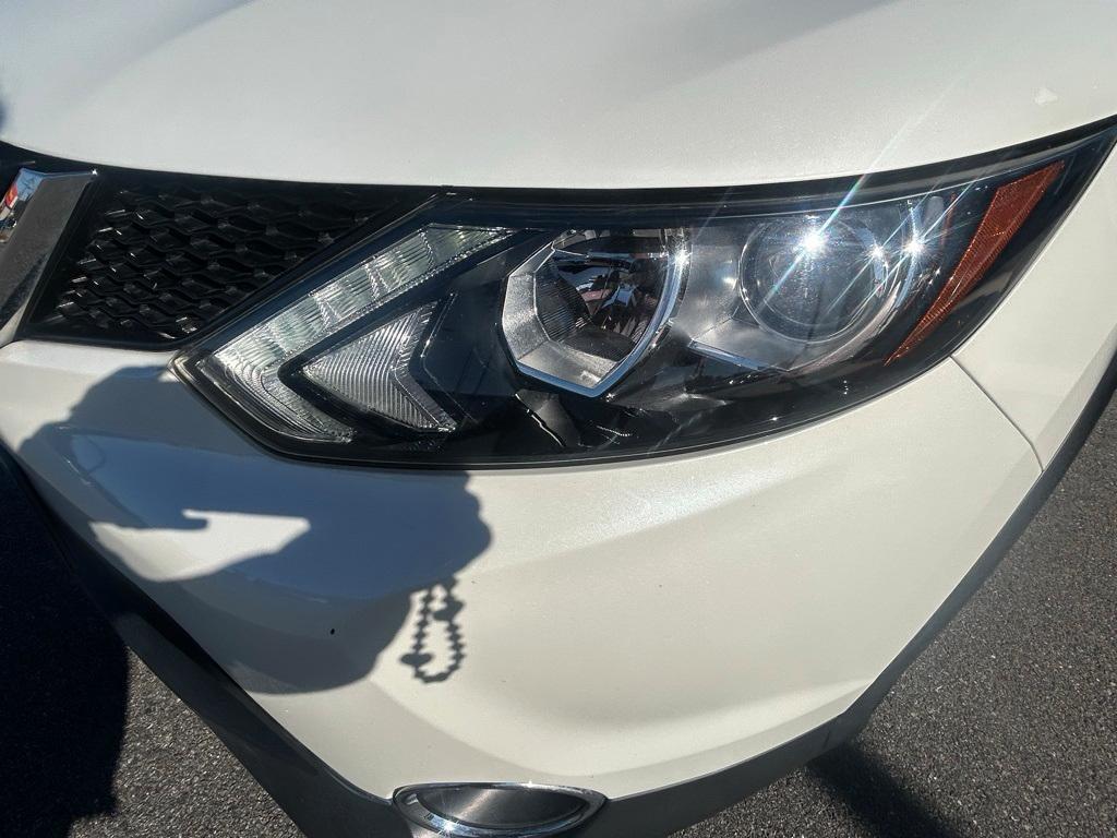 used 2019 Nissan Rogue Sport car, priced at $12,799