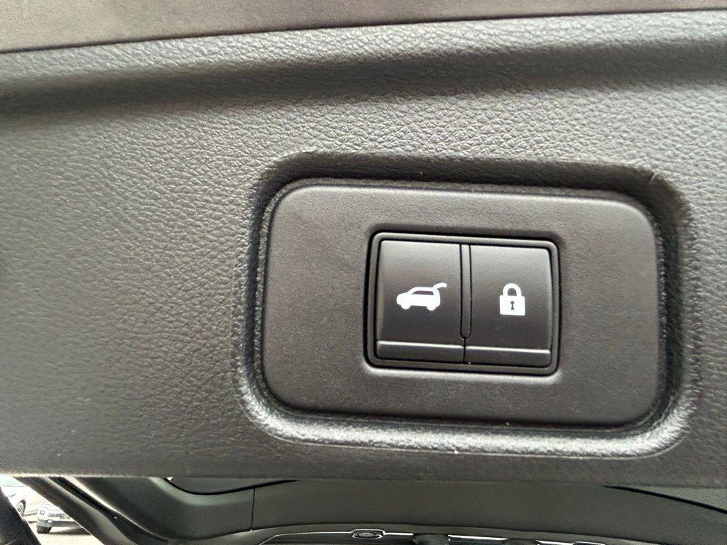 used 2022 Nissan Pathfinder car, priced at $20,993